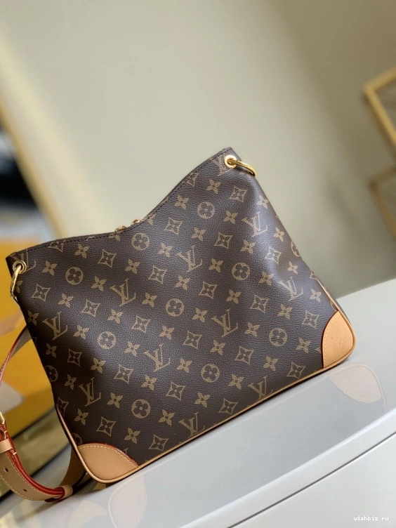 WIS MM LOUIS ODÉON VUITTON 0203